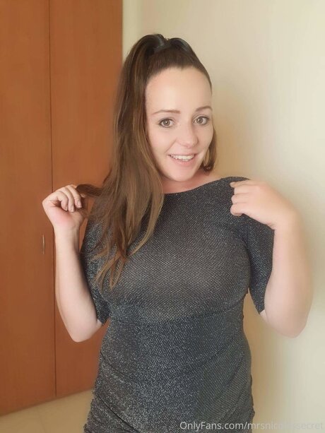 mrsnicolessecret model nudes galleries