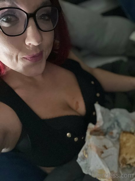 Jerzjess pretty pornstar pic