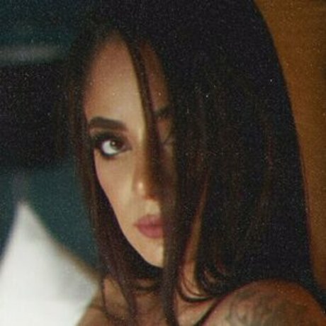 luisa lopez adult model picture