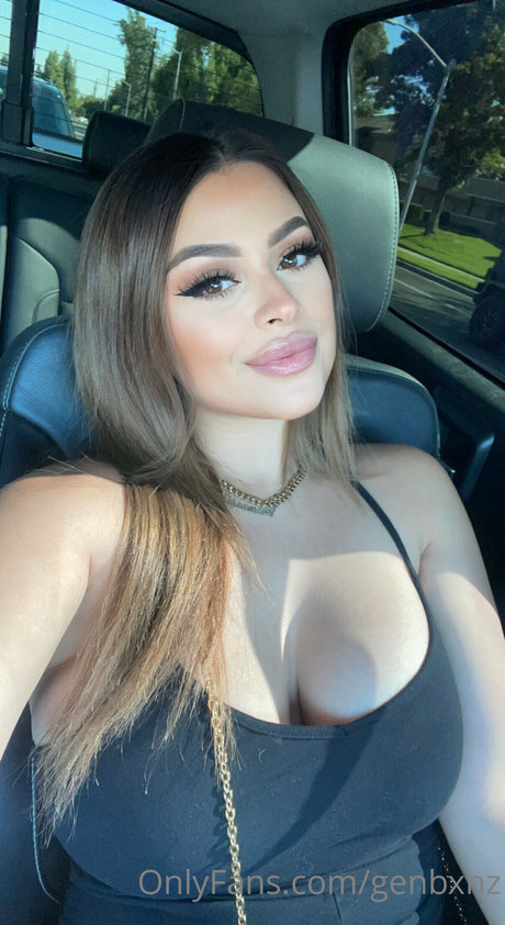 Genbxnz naked star photo