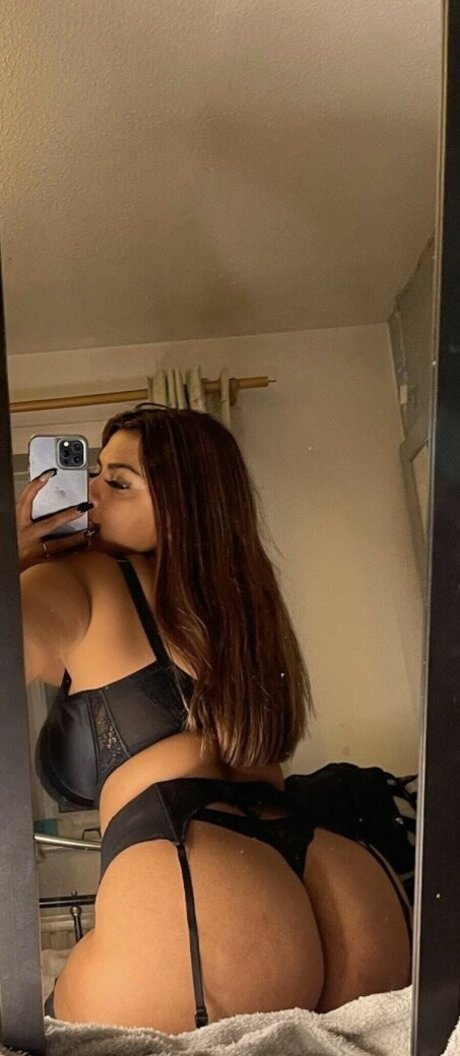 Shahira x pornstar beautiful photo