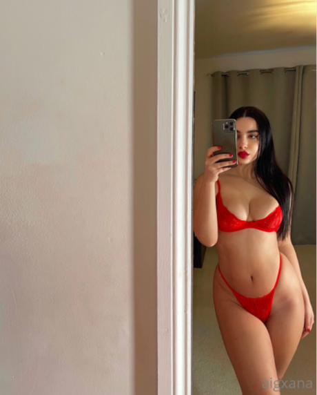 Persiandollgia star porn image