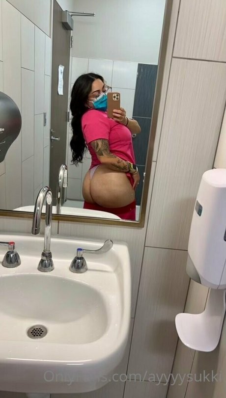 damnnnsukii2 pretty model picture