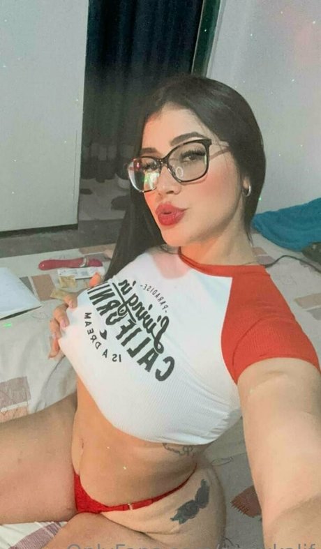 annykalif art star img