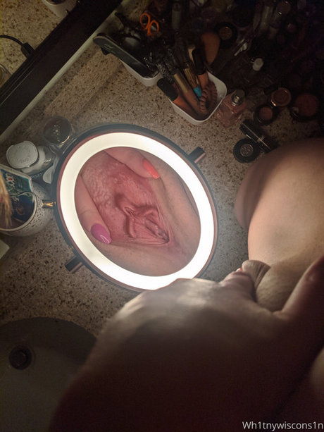 Whitney Wisconsin star sexy pics