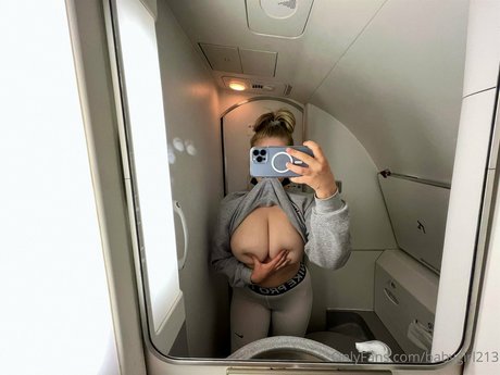 emmy star nudes galleries