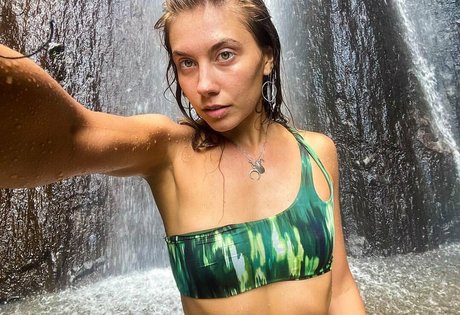 Jasminjass nude actress picture