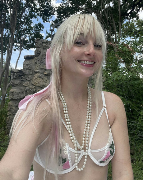 Taylorwould hot model galleries