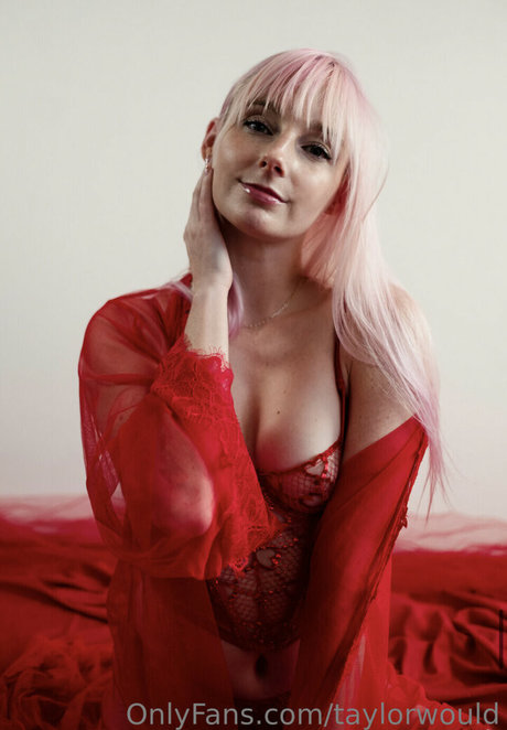 Taylorwould star beautiful images