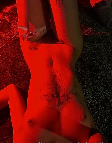 onlywolffen pornstar pretty galleries