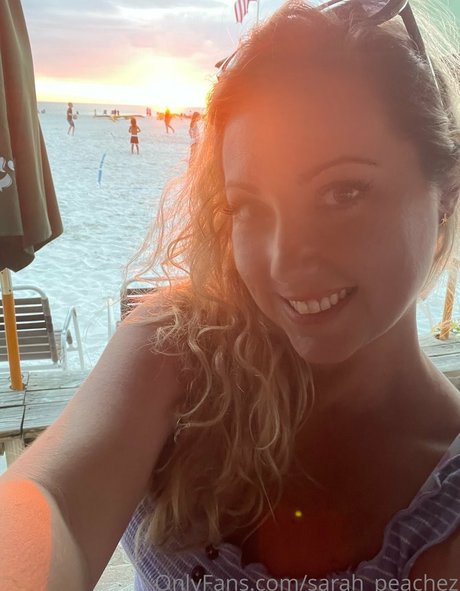 Sarah Peachez star nice pics