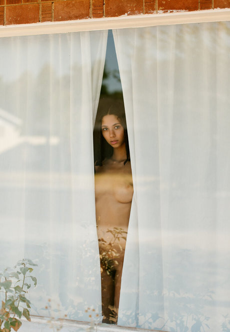 Maia Serena pornstar beautiful images