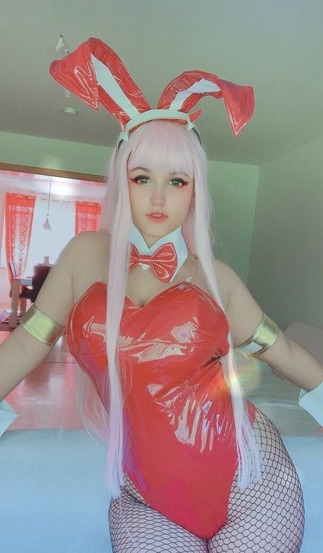 Niniitard pornstar high quality pic