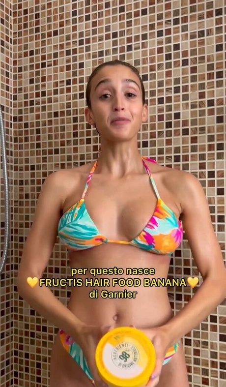 Martina Socrate pornstar hd img