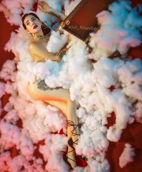 Your Soul free actress pictures