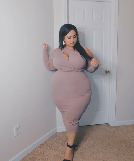 uilanibabe star hot photos