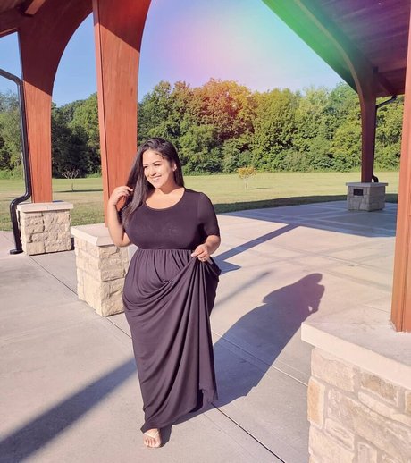 uilanibabe art actress photo