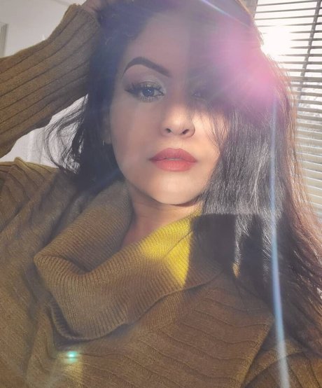 uilanibabe pornstar images