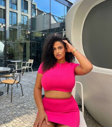 Anna Maria erotic actress archive