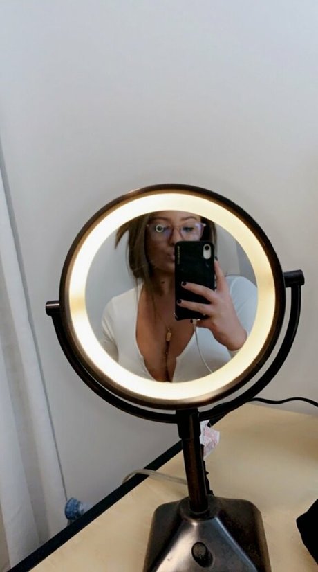 Dana S star high quality photo