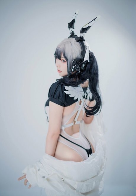 Ely Cosplay sexy model pictures