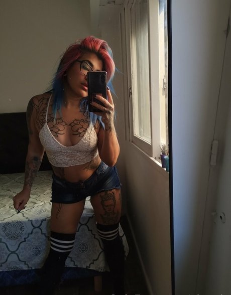 elorwin pornstar nudes picture