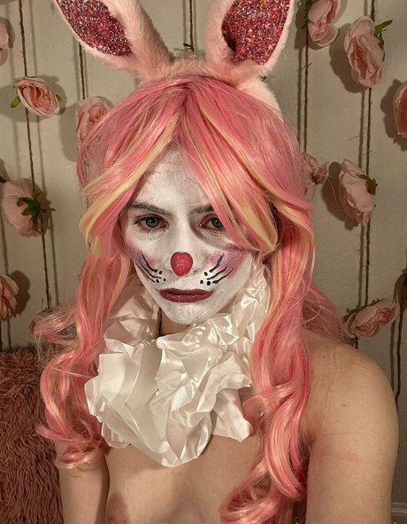 alicemarch nude star photos