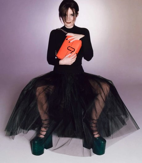 Winona Ryder model pretty picture