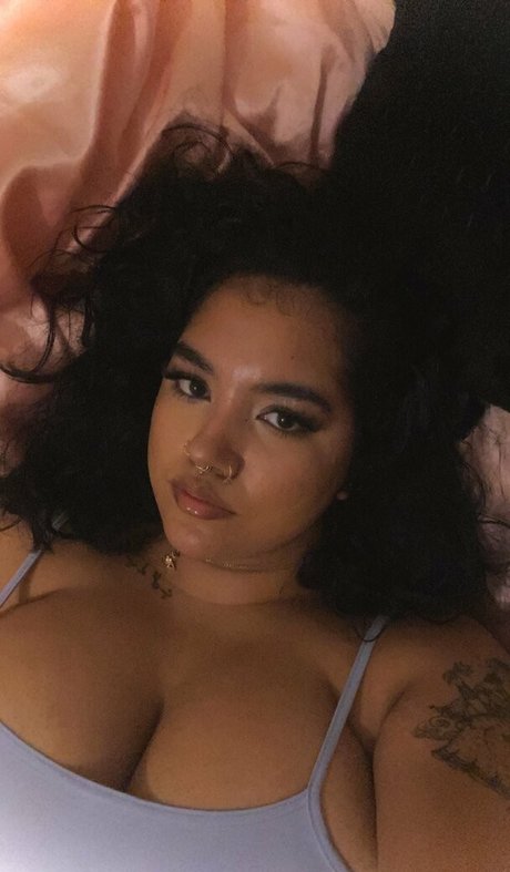 Boa Hancock high quality actress images