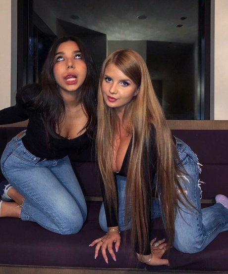 Elizabeth M porn actress galleries