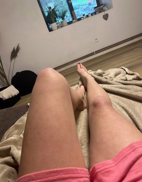 katemoonn pretty star picture