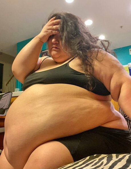 thicksadworld model hd img