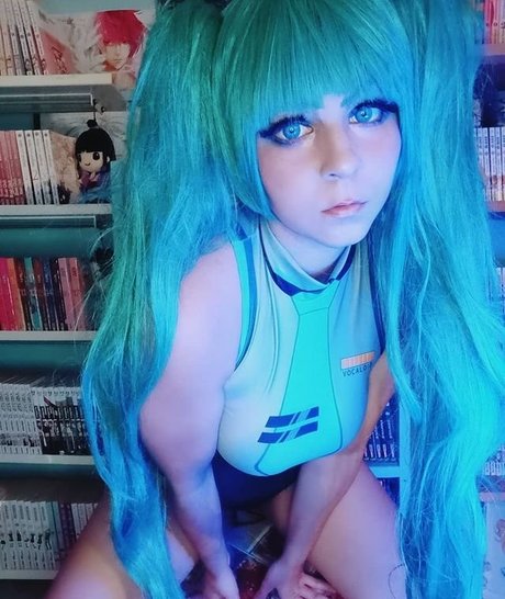 ValeYukiChan pornstar hot photos