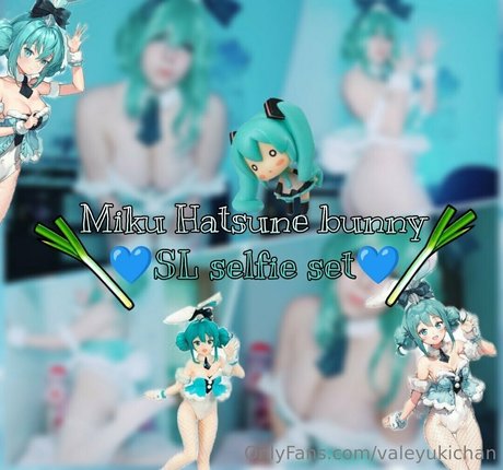 ValeYukiChan hot pornstar photos