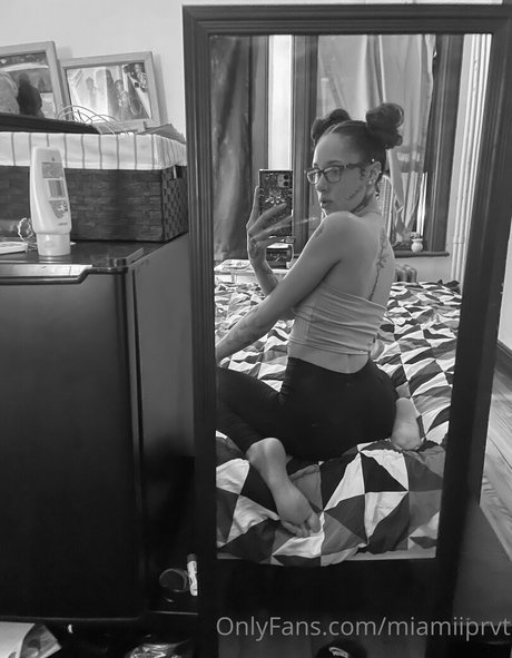 miamiiprvt model sex picture