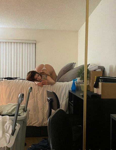 wh0re4am0r star nudes galleries