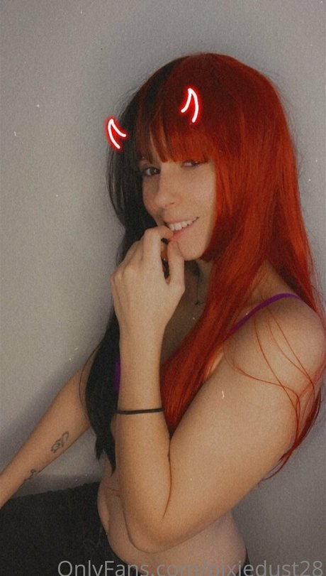 prettypixie113 naked model images