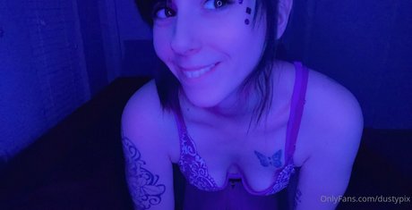 prettypixie113 model erotic archive