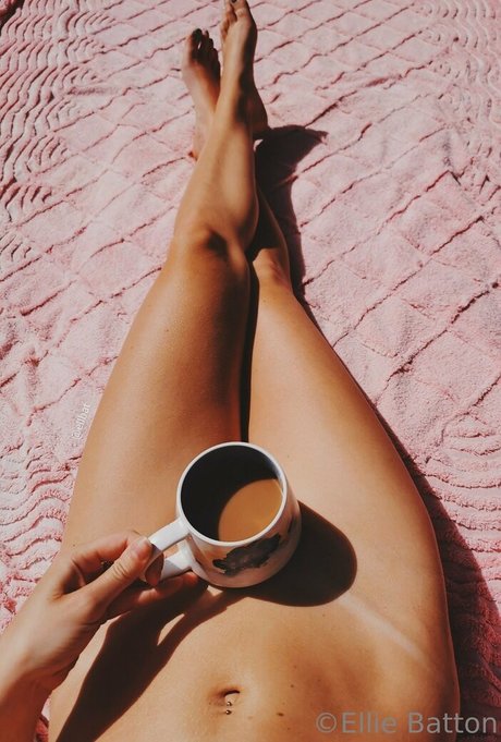 batton exclusive actress picture