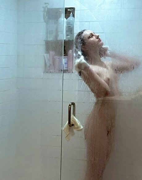 Mystikilla pornstar xxx pictures