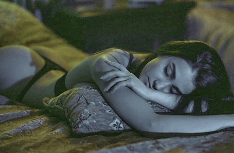 Vahide Bulu star free gallery