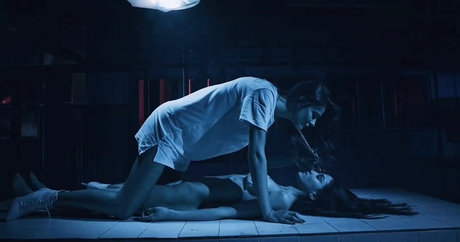 Vahide Bulu naked model gallery