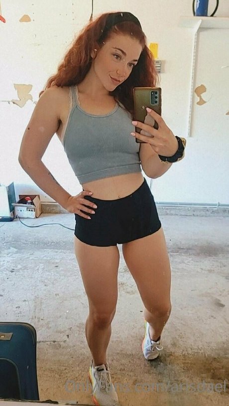 arisdael top star pics