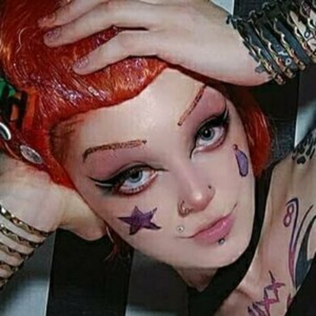 akowu star adult image