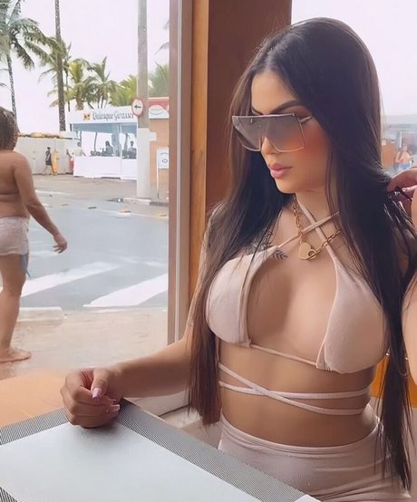 Leticia Silva hd actress img