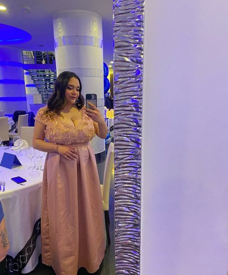 Letizia Scrivani model nude gallery