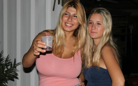 Daniella Yallouz free star photos