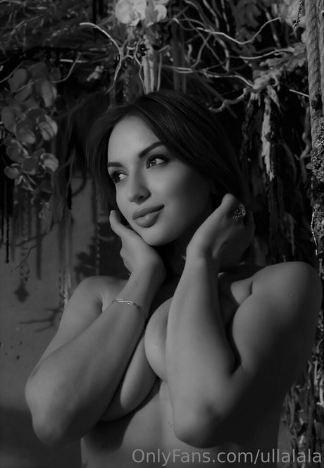 ullalala perfect actress image