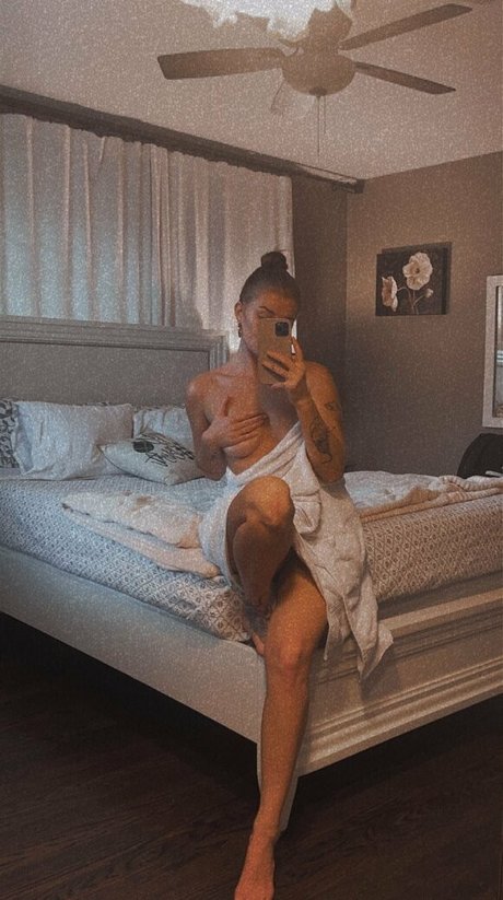 Baby red_ exclusive model pictures