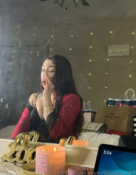 themiaj 47 star hot picture